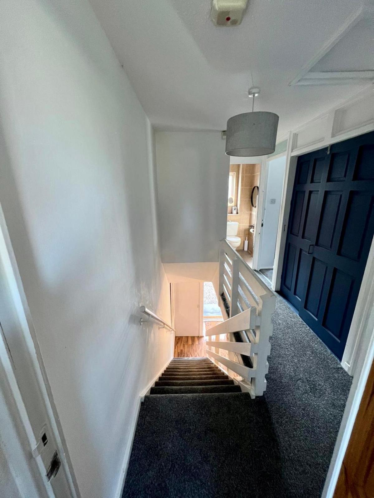 Manchester - Eccles - Business - Contractors - Families - Discounts Available Ngoại thất bức ảnh