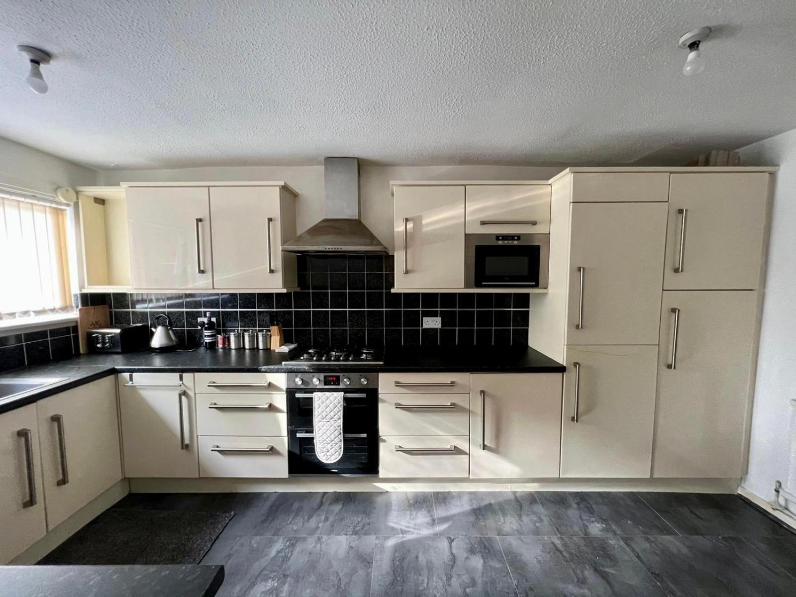 Manchester - Eccles - Business - Contractors - Families - Discounts Available Ngoại thất bức ảnh